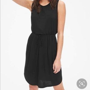 Gap tie waist nursing dress